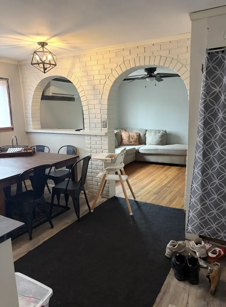 28 Fountain Street Gardiner ME 04345