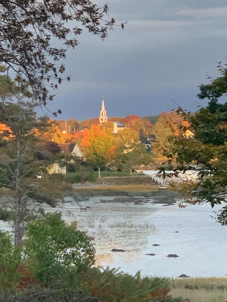 60 River Road Newcastle ME 04553