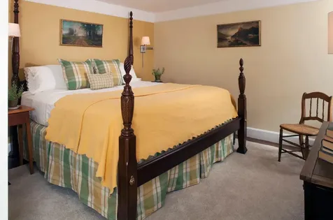 60 River Road Newcastle ME 04553