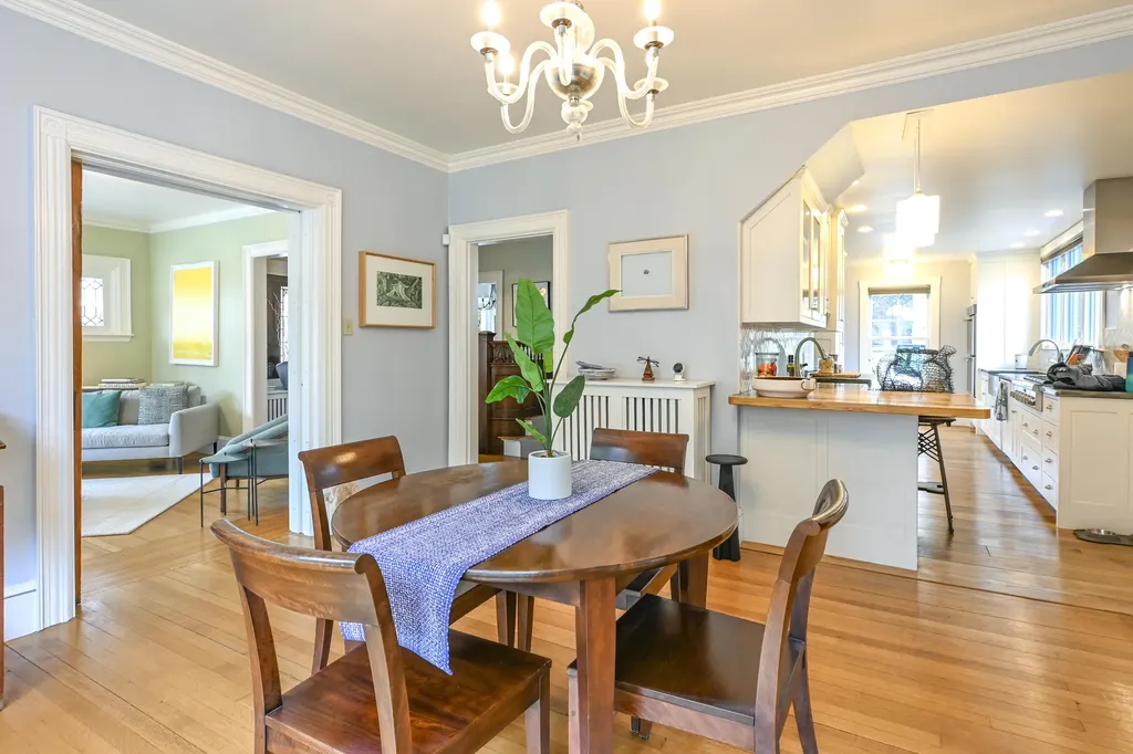 37 Carroll Street Portland ME 04102
