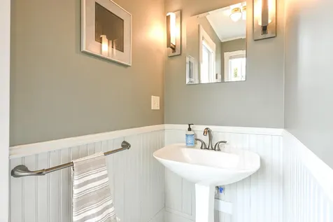37 Carroll Street Portland ME 04102