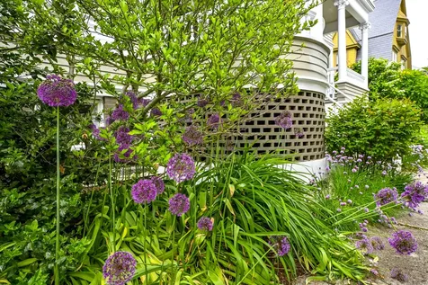 37 Carroll Street Portland ME 04102