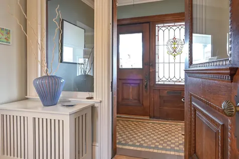 37 Carroll Street Portland ME 04102