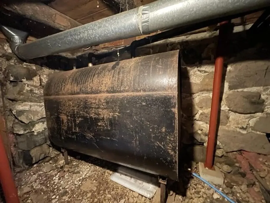 12 Masonic Lane Pembroke ME 04666