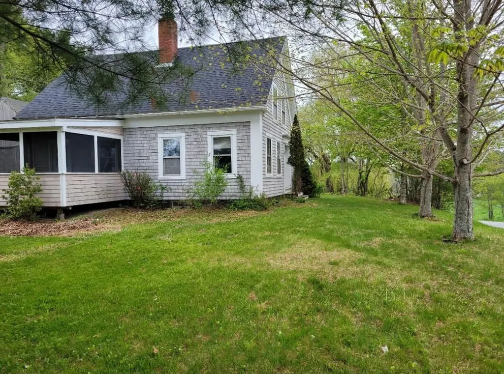 66 Village Street Jefferson ME 04348