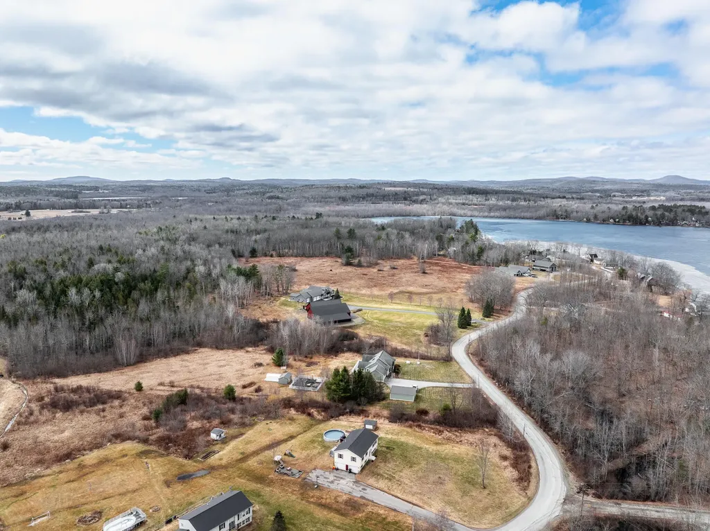 190 Smith Road Hermon ME 04401