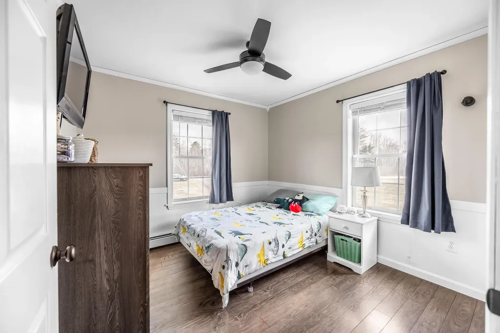 190 Smith Road Hermon ME 04401