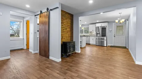 1806 Hammond Street Hermon ME 04401