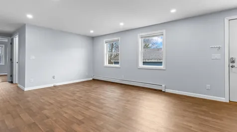 1806 Hammond Street Hermon ME 04401