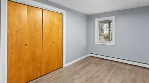 1806 Hammond Street Hermon ME 04401