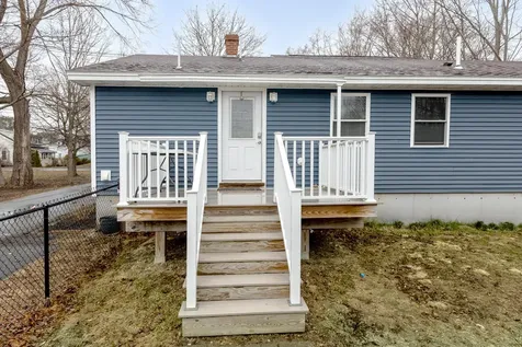 1806 Hammond Street Hermon ME 04401
