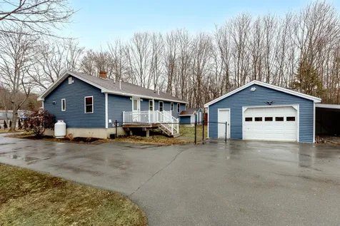 1806 Hammond Street Hermon ME 04401