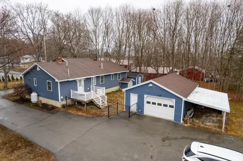 1806 Hammond Street Hermon ME 04401