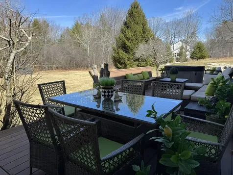 492 W Elm Street Yarmouth ME 04096