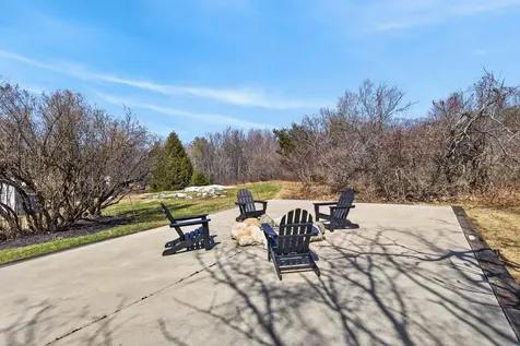 492 W Elm Street Yarmouth ME 04096