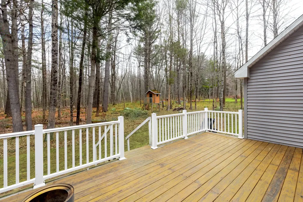 46 Wood Street Fairfield ME 04937