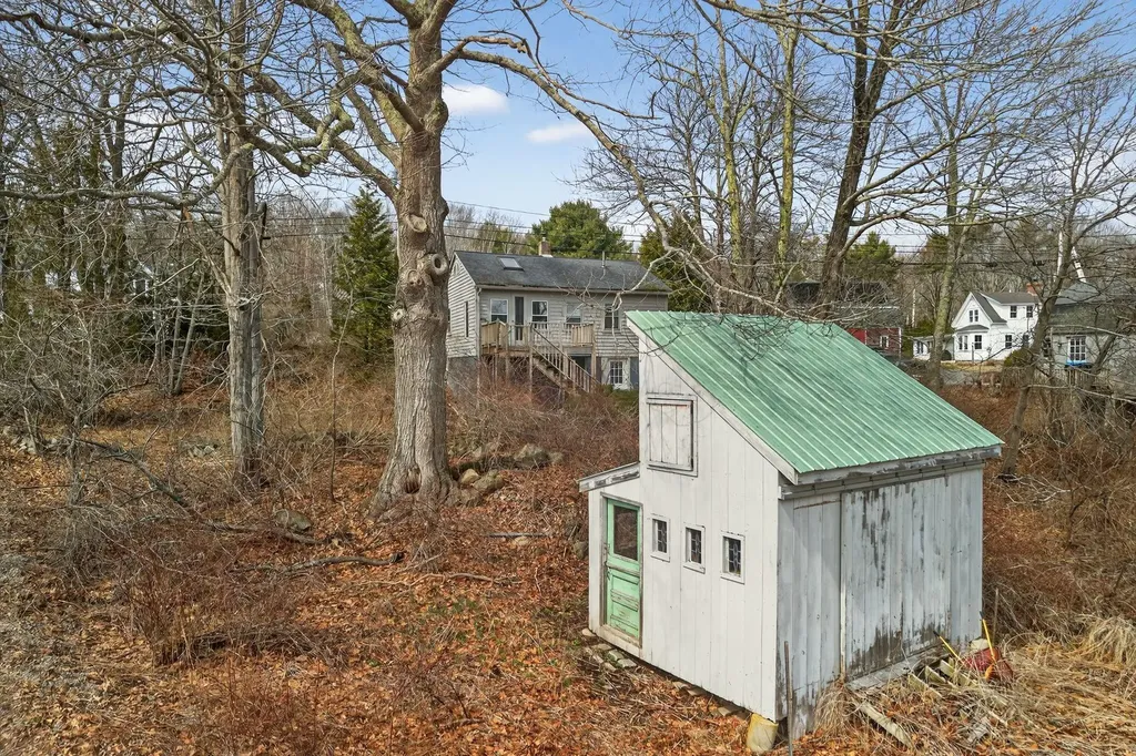 93 Wildes District Road Kennebunkport ME 04046