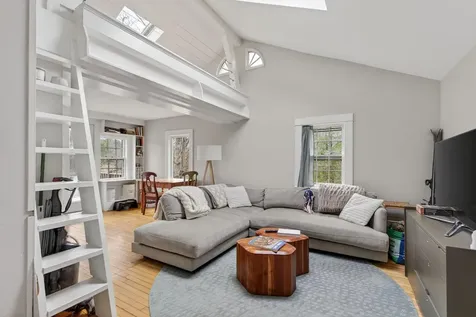 93 Wildes District Road Kennebunkport ME 04046