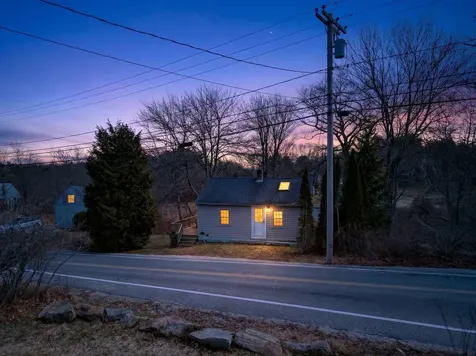 93 Wildes District Road Kennebunkport ME 04046