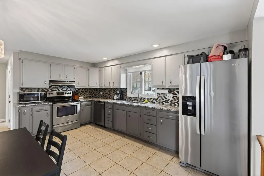 6 Colonial Drive Saco ME 04072