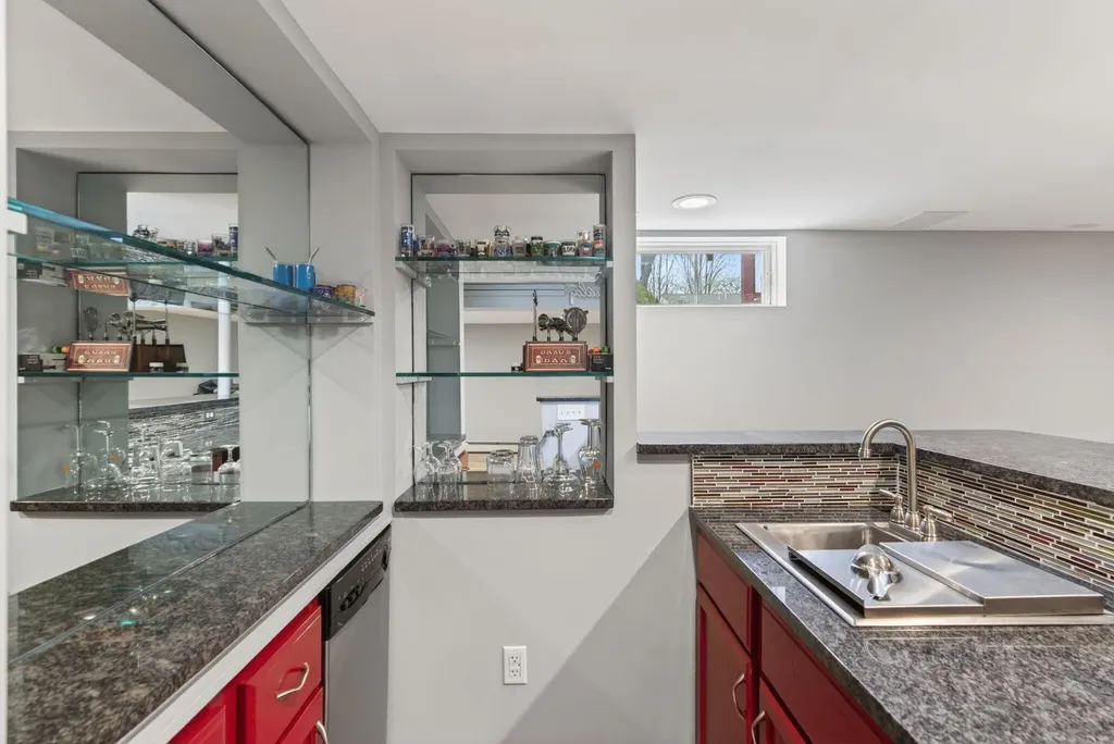 6 Colonial Drive Saco ME 04072