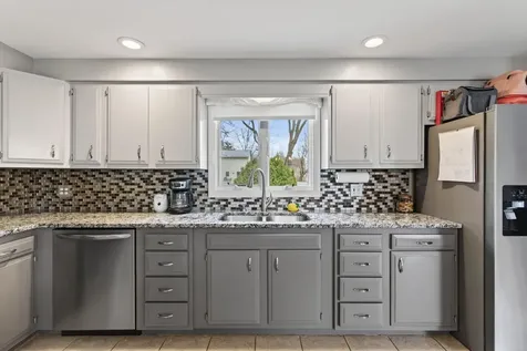6 Colonial Drive Saco ME 04072