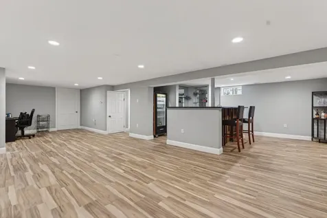 6 Colonial Drive Saco ME 04072
