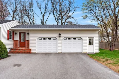 6 Colonial Drive Saco ME 04072