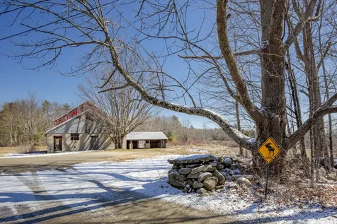 33 Lawrence Road Dresden ME 04342