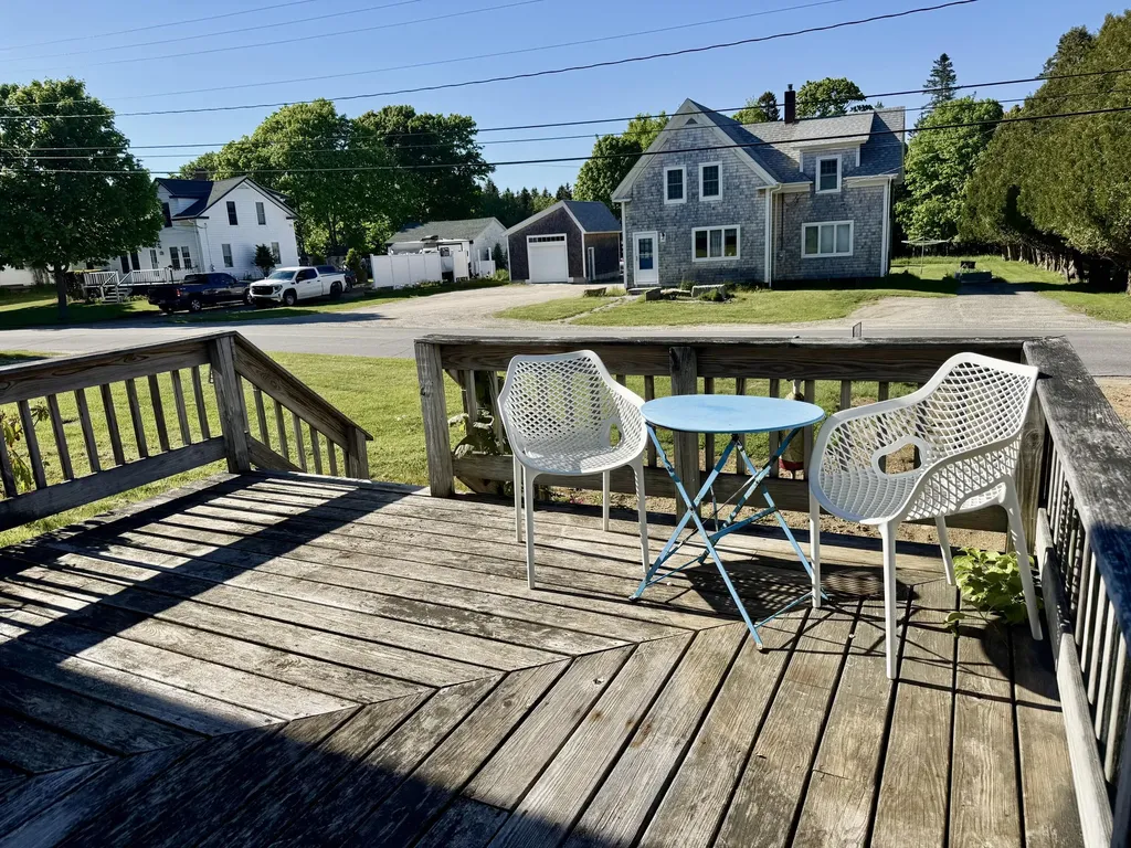 111 E Main Street Vinalhaven ME 04863