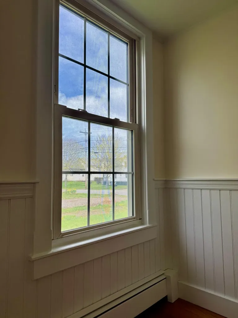 111 E Main Street Vinalhaven ME 04863