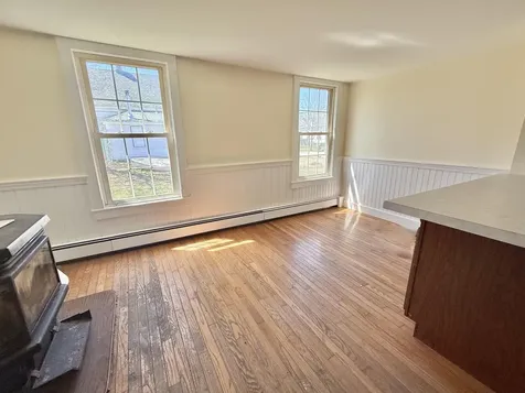 111 E Main Street Vinalhaven ME 04863