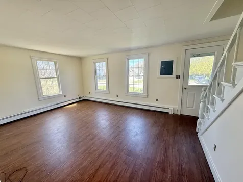 111 E Main Street Vinalhaven ME 04863