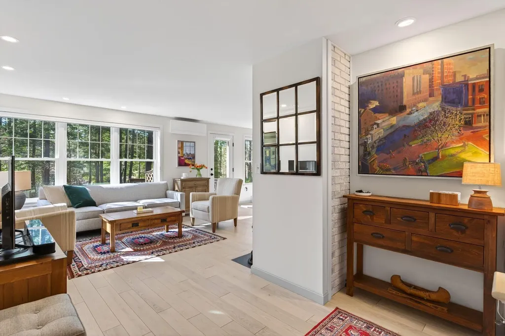 27 E Beach Road Casco ME 04015