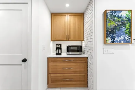 27 E Beach Road Casco ME 04015