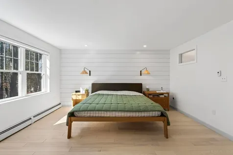 27 E Beach Road Casco ME 04015