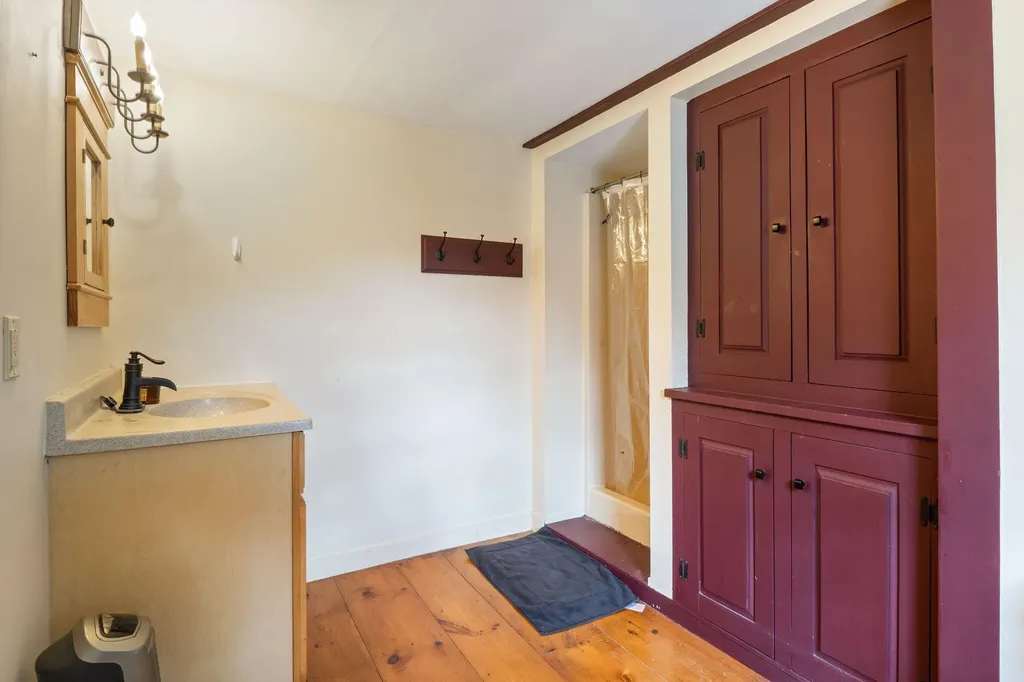 662 Center Road Lebanon ME 04027