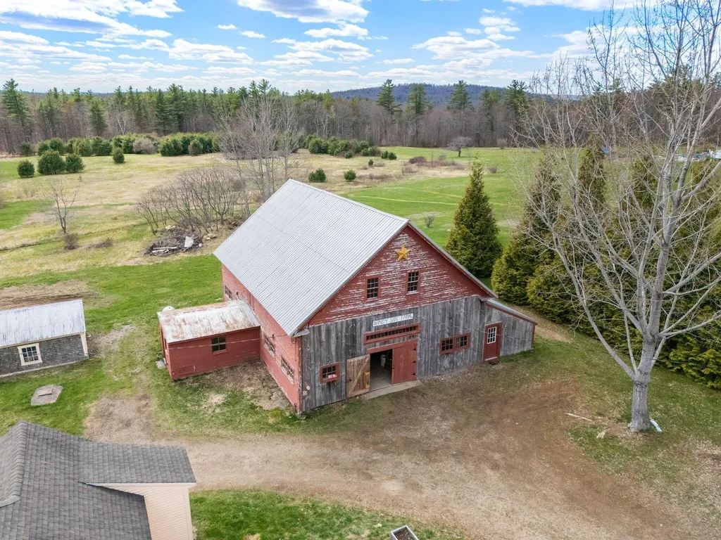 662 Center Road Lebanon ME 04027