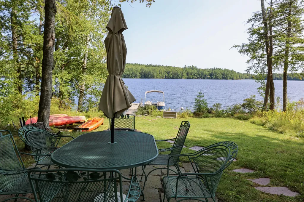 4 Fellows Farm Road S Fayette ME 04349