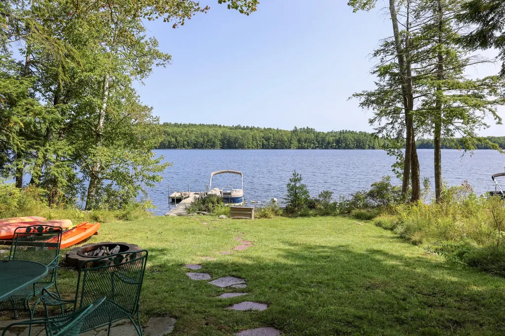 4 Fellows Farm Road S Fayette ME 04349