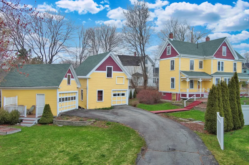 92 N Main Street Rockland ME 04841