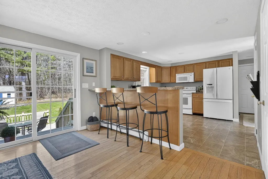 86 Gateway Commons Drive Gorham ME 04038