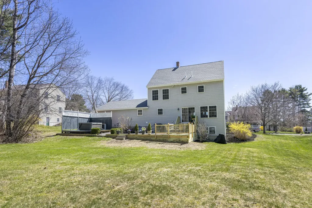 86 Gateway Commons Drive Gorham ME 04038