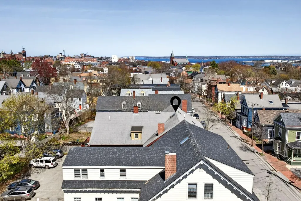 289 Spring Street Portland ME 04102