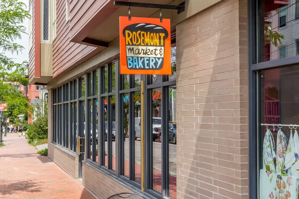 289 Spring Street Portland ME 04102