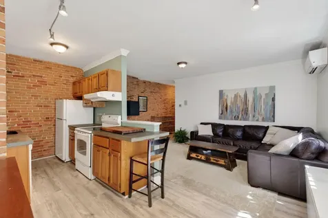 289 Spring Street Portland ME 04102