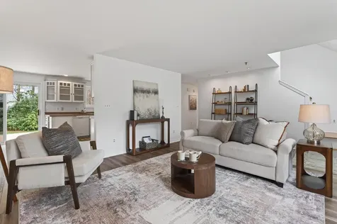 12 Willow Grove Brunswick ME 04011
