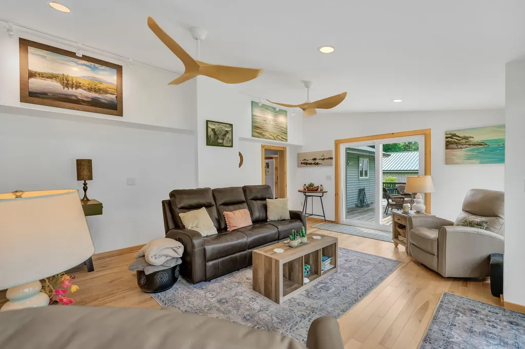 402 Town Farm Road Farmington ME 04938