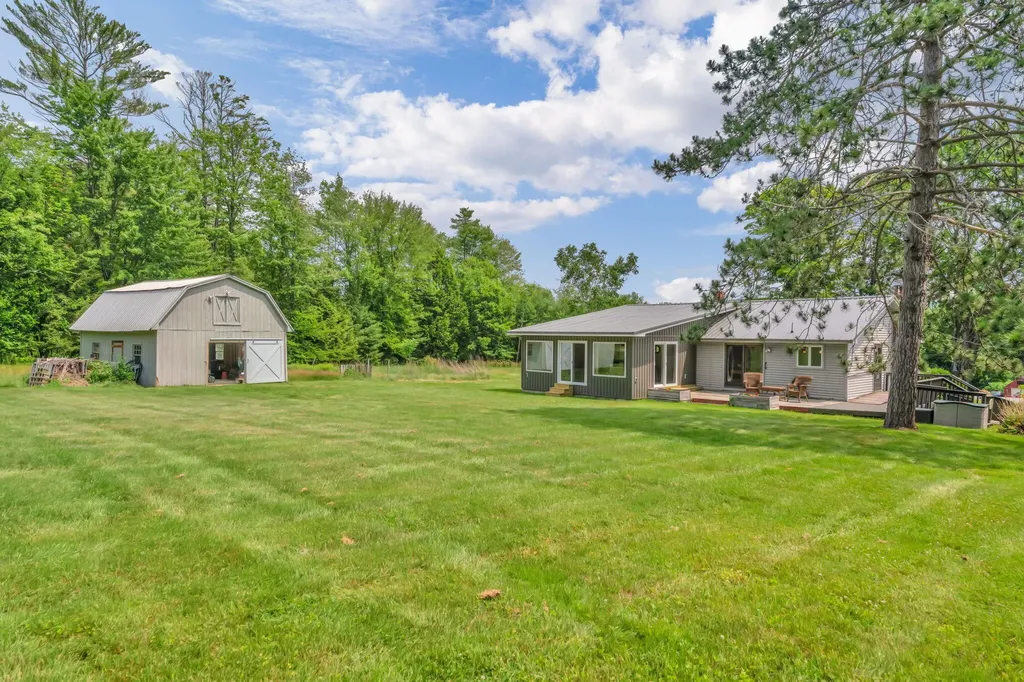 402 Town Farm Road Farmington ME 04938