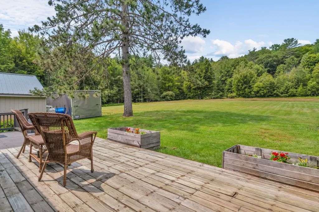 402 Town Farm Road Farmington ME 04938